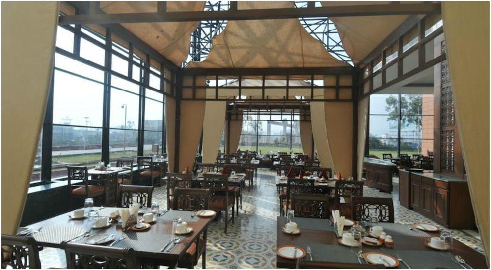 Vits Hotel Пуне Екстер'єр фото
